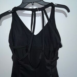 Magic Suit‎ Women's Black V-Neck Strappy Back One Piece Swimsuit Size 10
